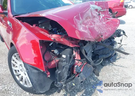 2011 Cadillac Cts Luxury z USA, uszkodzony, nr VIN 1G6DE5EY8B0146960